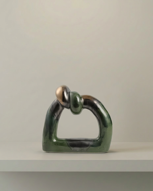 Knotted Arch Sculpture, front view on neutral background