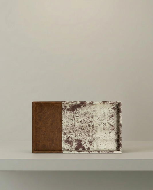 Split Tray, front view on neutral background